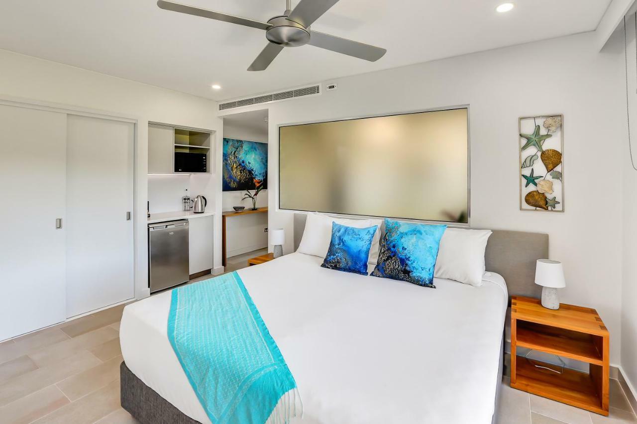 Elysium Private Apartments Triton By The Sea Palm Cove Exterior foto